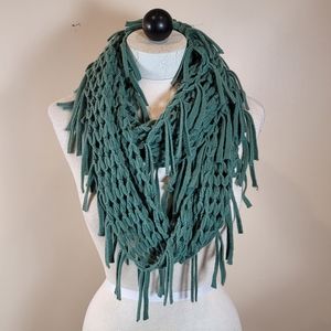 2 Chic Green Fringe Winter Infinity Scarf